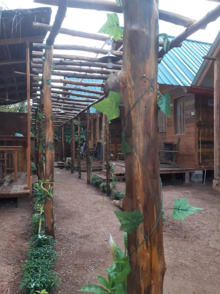 Silaa Cabana Тринкомале Екстериор снимка